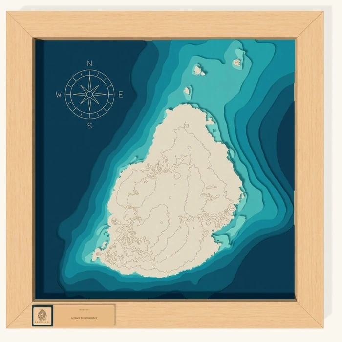 Digital render of the assembled Mauritius map with painted ivory land, a 45 × 45 cm map and a wooden frame
